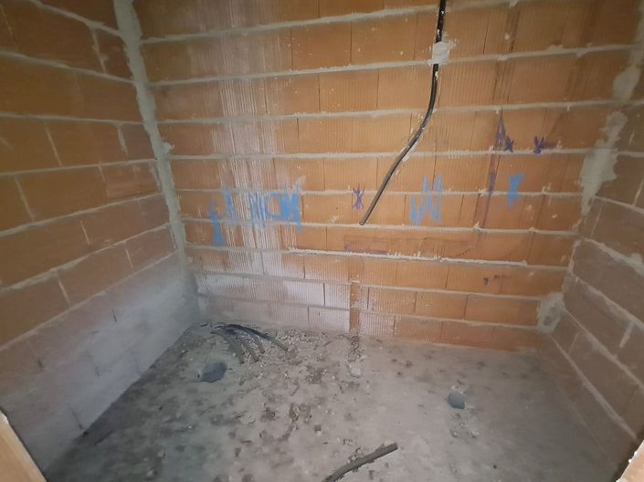 Image No.14-4 Bed Townhouse for sale