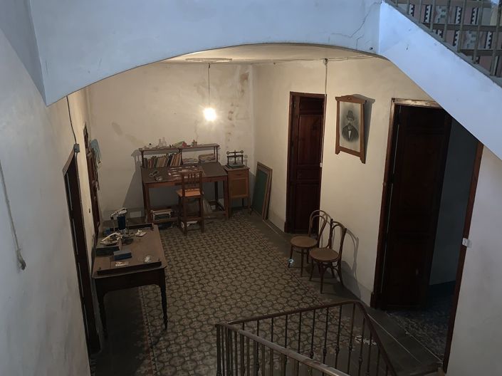 Image No.19-7 Bed Townhouse for sale