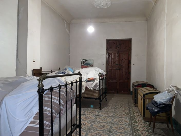 Image No.23-7 Bed Townhouse for sale