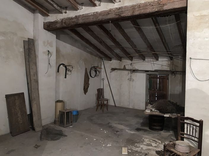 Image No.35-7 Bed Townhouse for sale