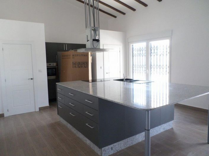 Image No.35-5 Bed Villa for sale