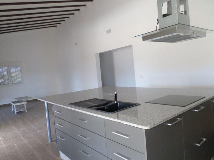 Image No.38-5 Bed Villa for sale