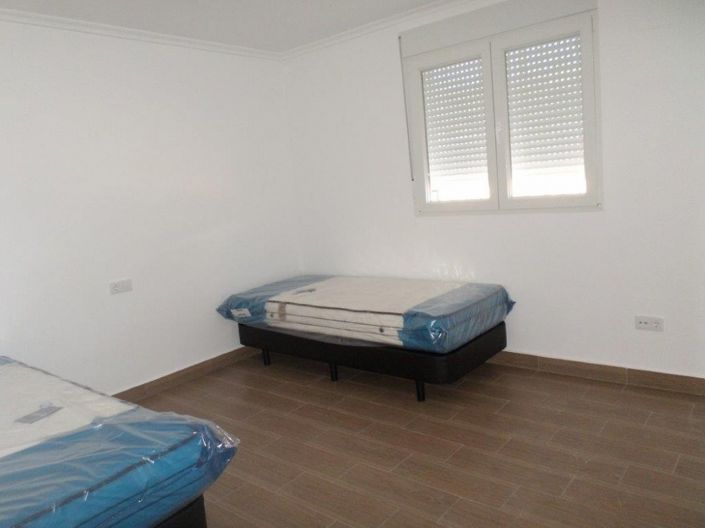 Image No.40-5 Bed Villa for sale