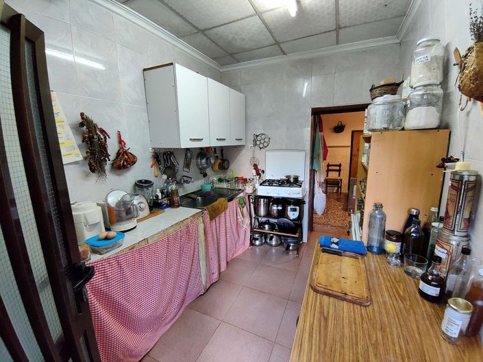 Image No.19-5 Bed Country House for sale