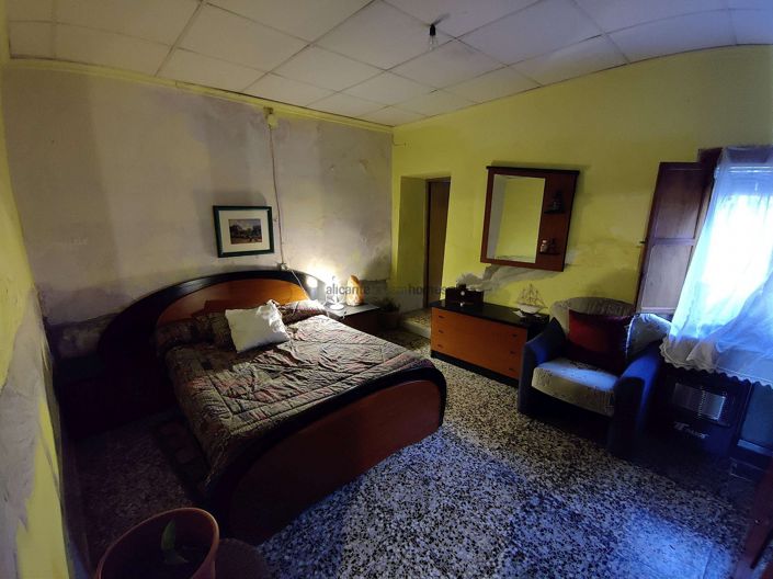 Image No.21-5 Bed Country House for sale