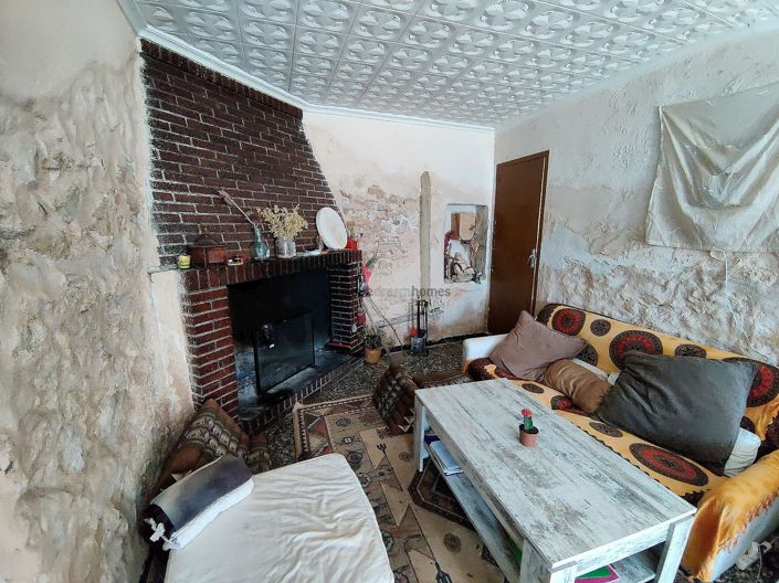 Image No.29-5 Bed Country House for sale