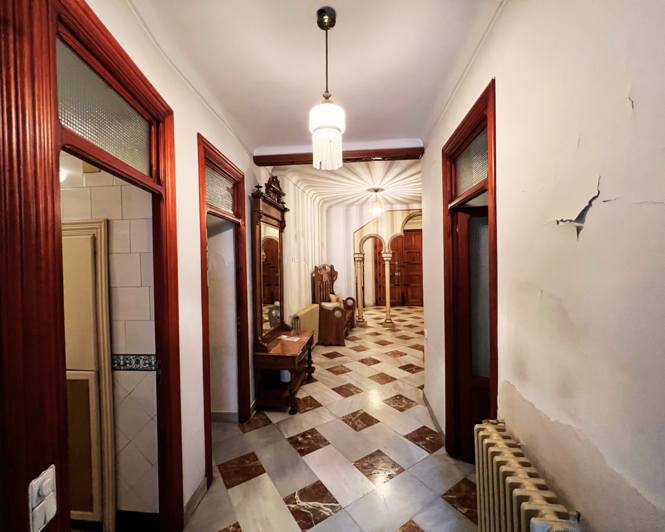 Image No.16-9 Bed Country House for sale