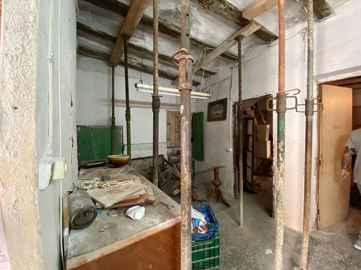 Image No.31-5 Bed Townhouse for sale