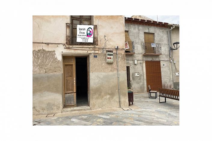 Image No.4-5 Bed Townhouse for sale