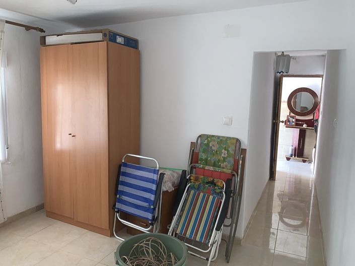 Image No.16-3 Bed Country House for sale