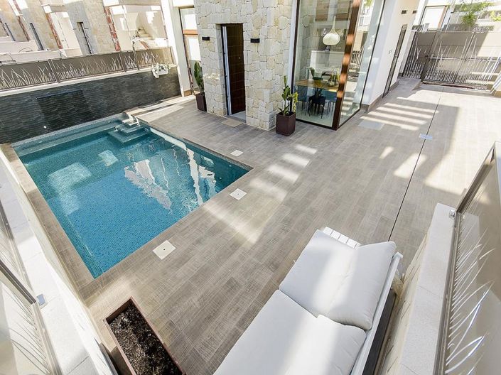 Image No.2-3 Bed Villa for sale