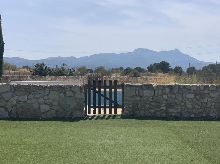 Image No.4-5 Bed Finca for sale