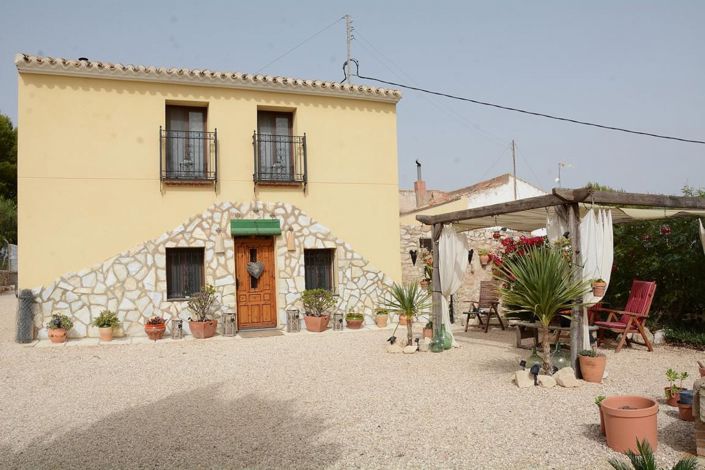 Image No.2-Finca de 6 chambres à vendre à La Romana