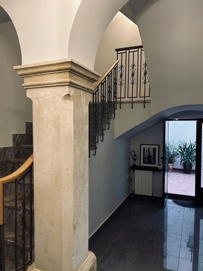 Image No.1-Maison de ville de 5 chambres à vendre à Monóvar