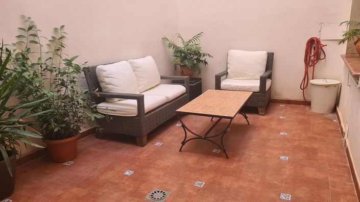 Image No.2-Maison de ville de 5 chambres à vendre à Monóvar