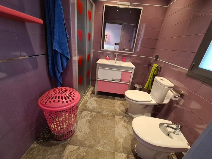 Image No.25-5 Bed Villa for sale