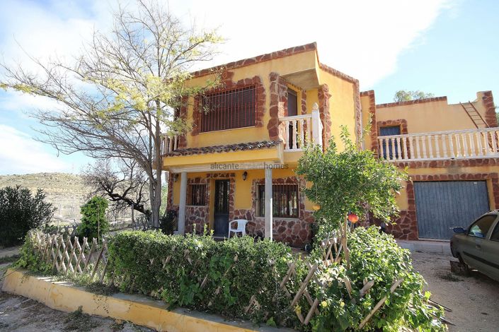 Image No.2-7 Bed Villa for sale