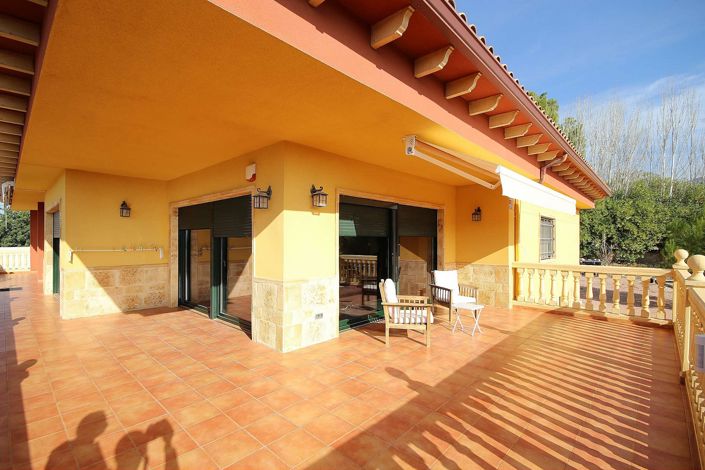 Image No.6-4 Bed Villa for sale