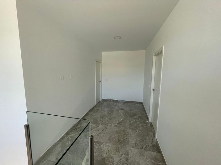 Image No.23-Villa de 4 chambres à vendre à Pinoso