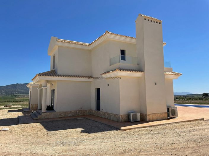 Image No.31-4 Bed Villa for sale