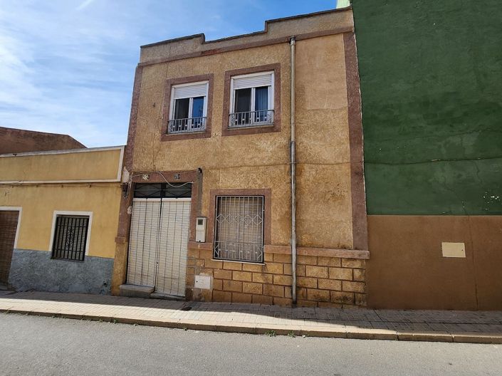 Image No.2-Maison de ville de 5 chambres à vendre à Villena