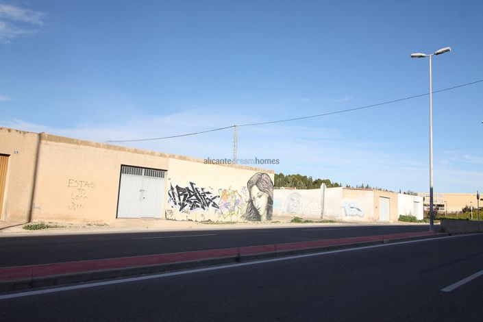 Image No.4-4 Bed Townhouse for sale