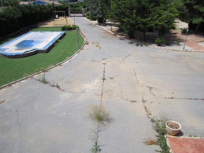 Image No.10-Villa de 6 chambres à vendre à Yecla