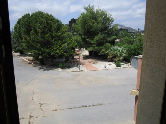 Image No.30-6 Bed Villa for sale