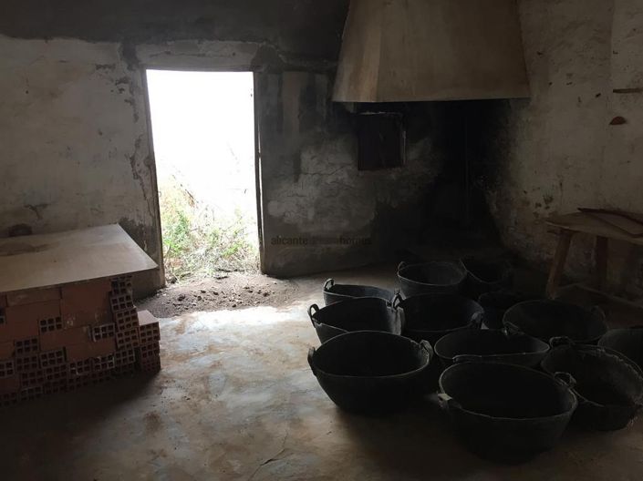 Image No.34-9 Bed Villa for sale