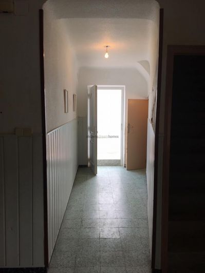 Image No.8-9 Bed Villa for sale