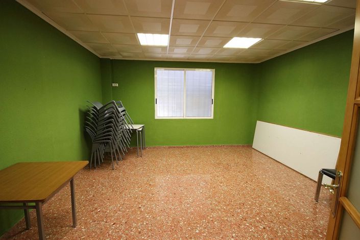 Image No.29-Commercial de 4 chambres à vendre à Monóvar