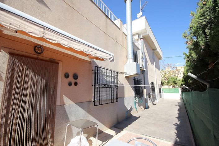 Image No.6-Commercial de 4 chambres à vendre à Monóvar