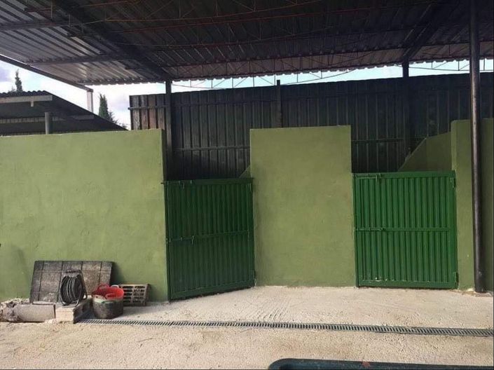 Image No.13-12 Bed Commercial for sale