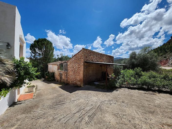 Image No.32-10 Bed Country House for sale