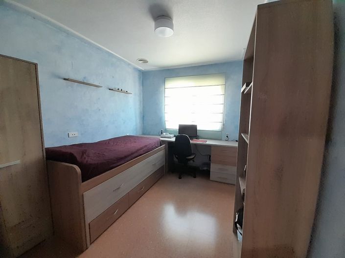 Image No.15-4 Bed Townhouse for sale