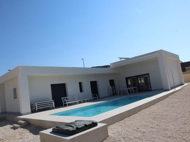 Image No.1-Villa de 3 chambres à vendre à La Romana