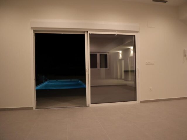 Image No.10-3 Bed Villa for sale