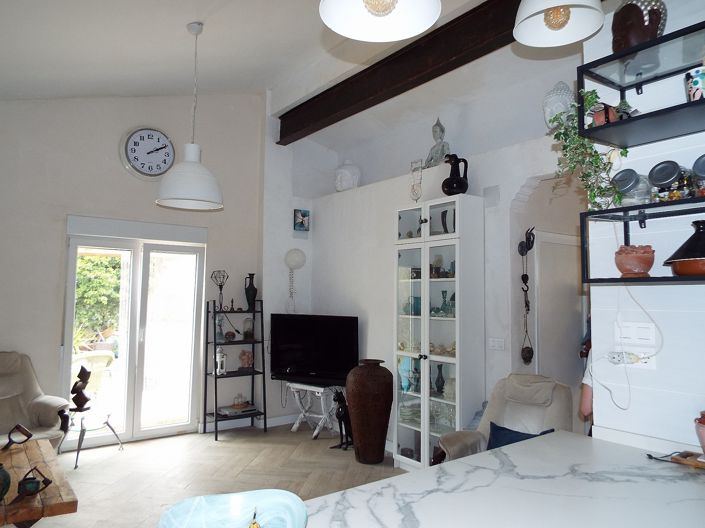 Image No.7-3 Bed Villa for sale