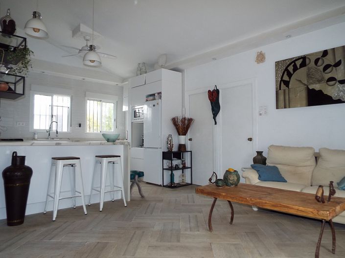 Image No.8-3 Bed Villa for sale