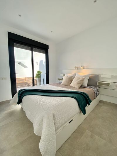 Image No.18-3 Bed Villa for sale