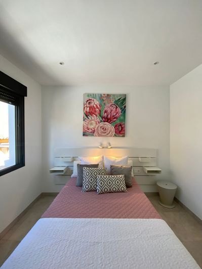 Image No.21-3 Bed Villa for sale