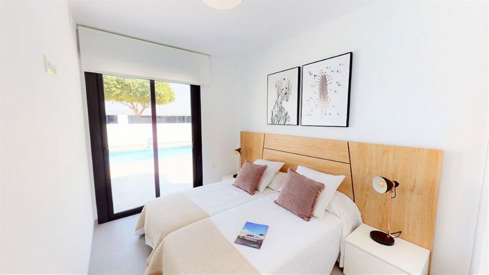 Image No.19-3 Bed Villa for sale