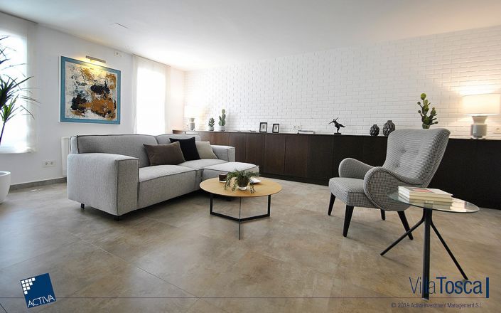 Image No.36-5 Bed Villa for sale