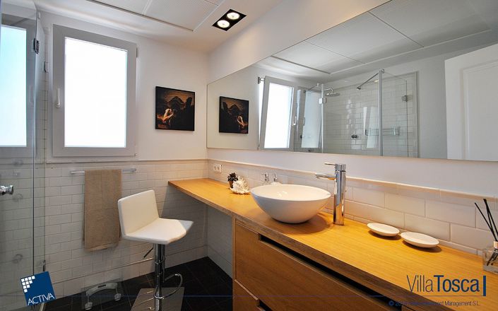 Image No.43-5 Bed Villa for sale