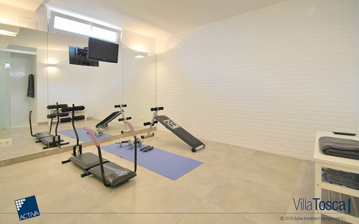 Image No.49-5 Bed Villa for sale