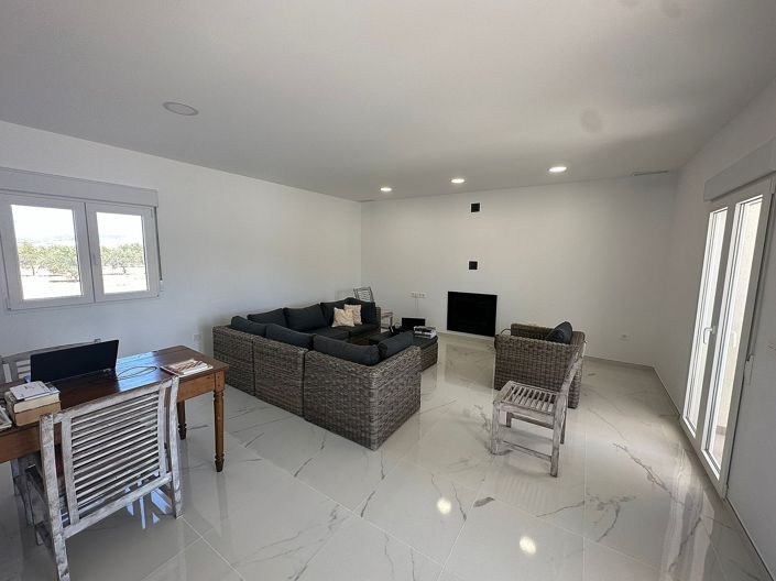 Image No.15-Villa de 4 chambres à vendre à Pinoso