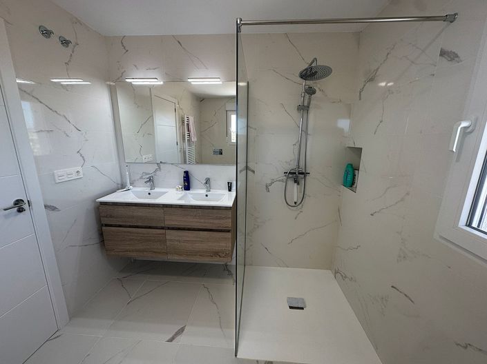 Image No.25-Villa de 4 chambres à vendre à Pinoso