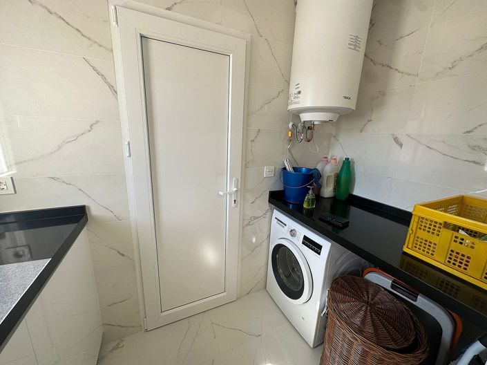 Image No.35-Villa de 4 chambres à vendre à Pinoso