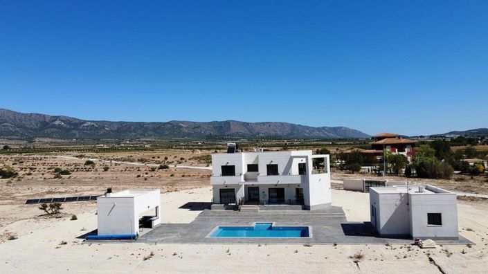 Image No.13-Villa de 4 chambres à vendre à Pinoso