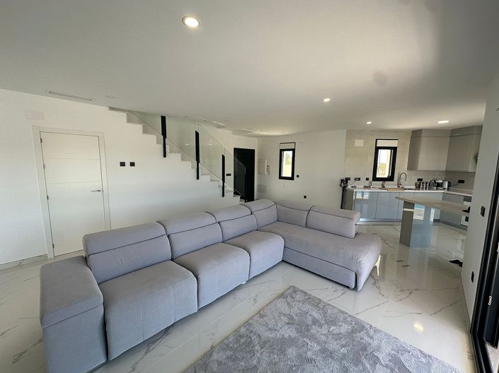 Image No.14-4 Bed Villa for sale